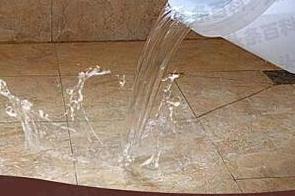 本溪漏水维修 免砸砖防水材料该如何施工